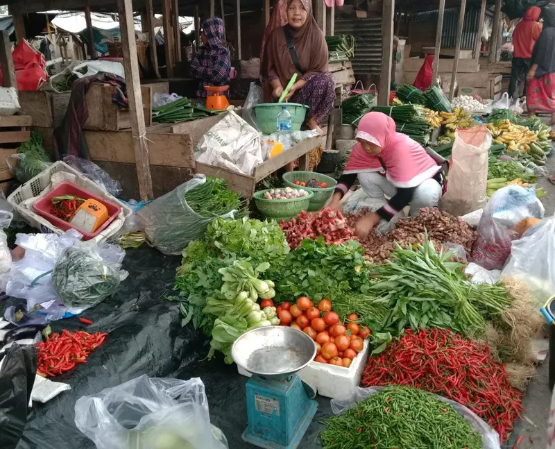 Harga Sembako Jatim Hari Ini, 3 Agustus 2026: Cabai Rawit dan Bawang Merah Masih Menguat